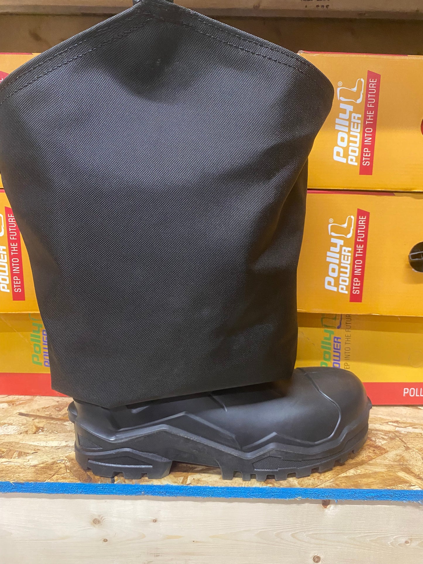 Polly Power Boots W/Gator Lite 840 Chap