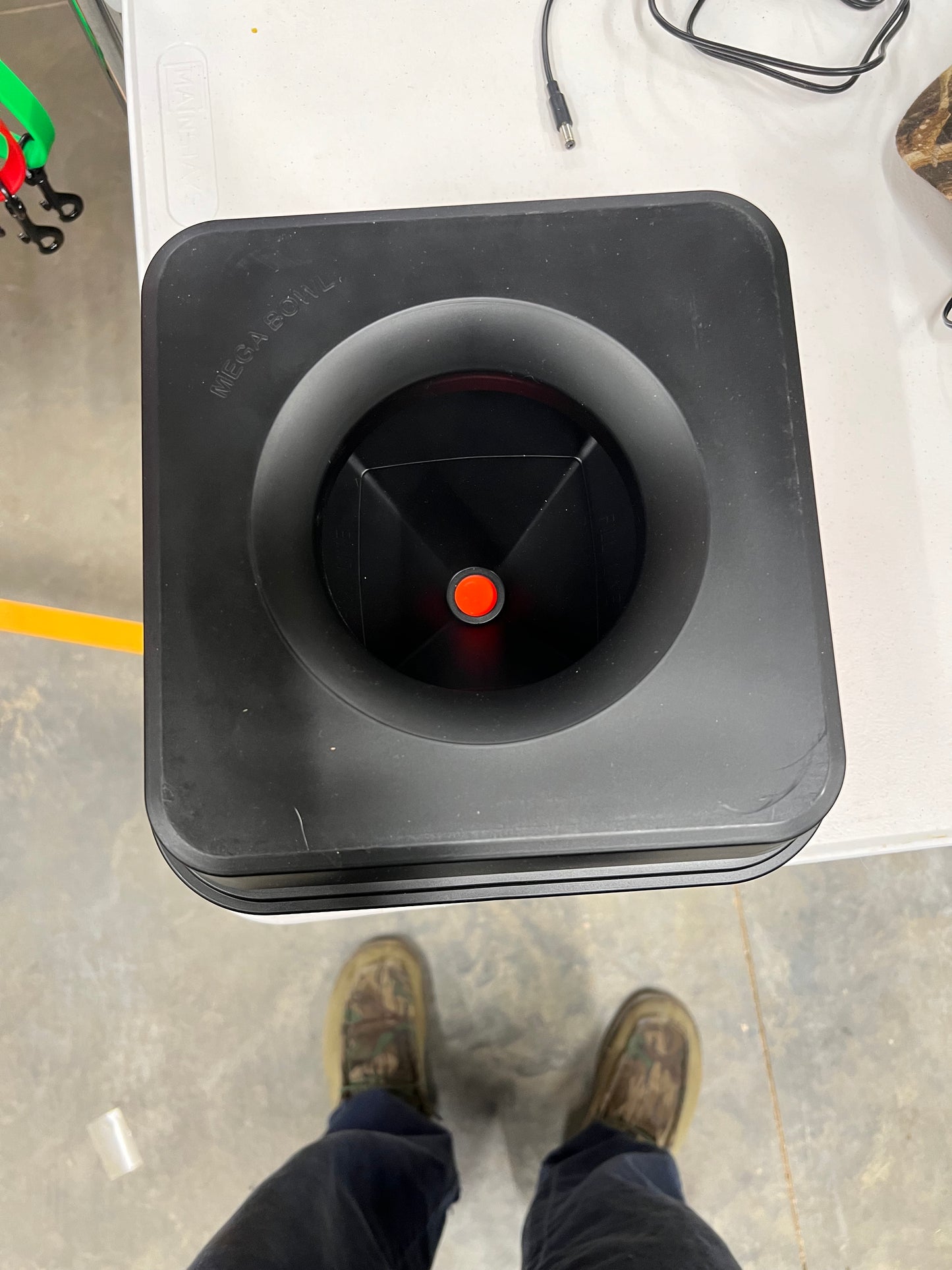Spill Proof Mega Bowl